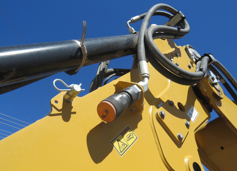 2017 Caterpillar 420F2 - Image 21