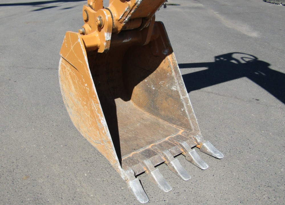 2016 Case 590 Super N - Image 17