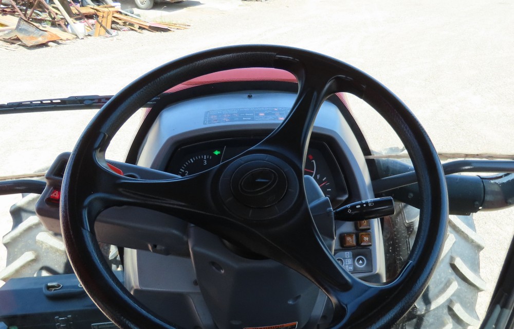 2017 Kubota M6S-111 - Image 18