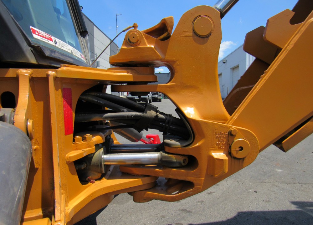 2016 Case 590 Super N - Image 19