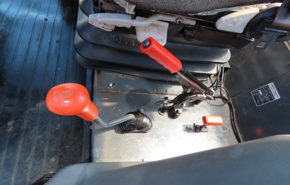 2017 Kubota M6S-111 - Image 23