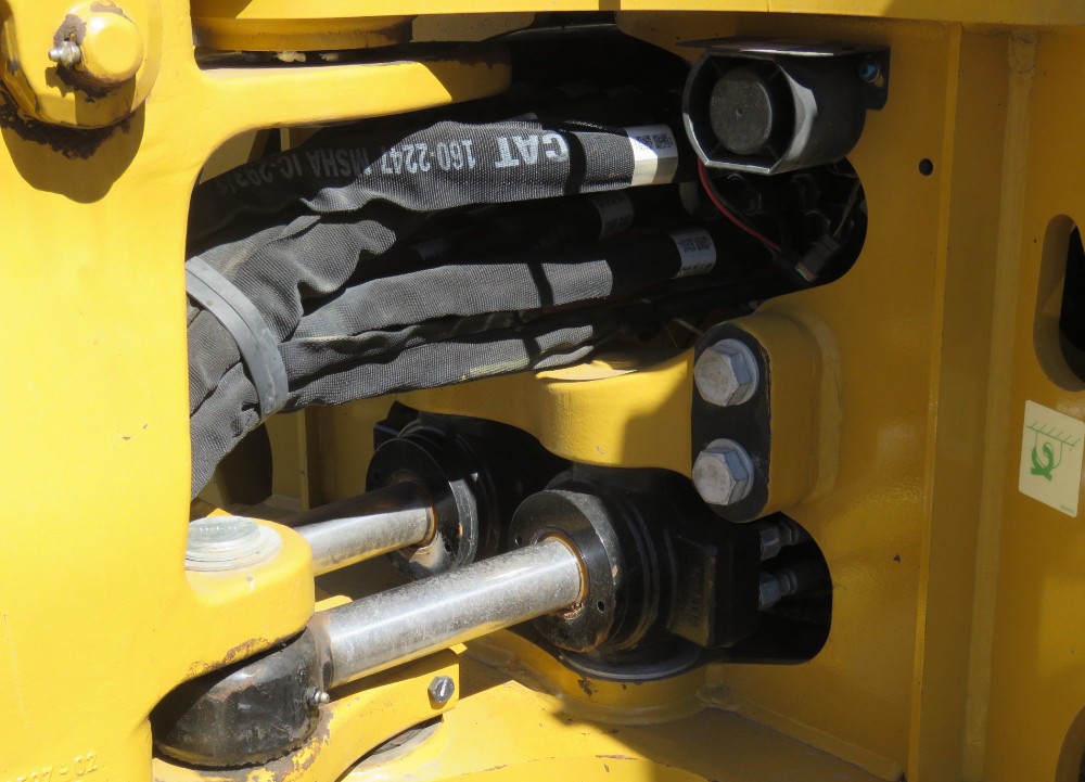 2017 Caterpillar 420F2 - Image 29