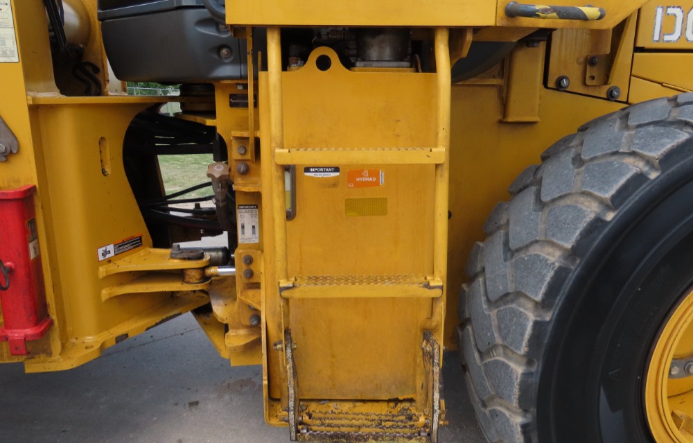 2017 John Deere 624K-II - Image 33