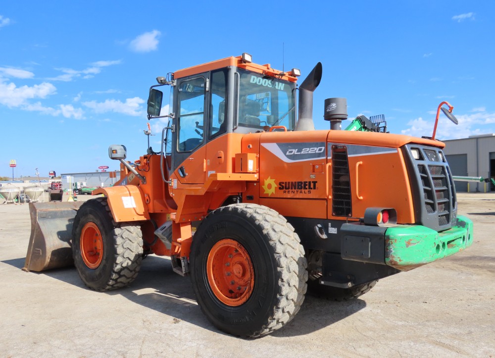 2016 Doosan DL220-5 - Image 4