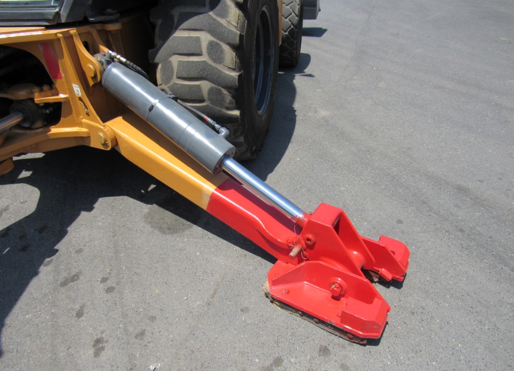 2016 Case 590 Super N - Image 32