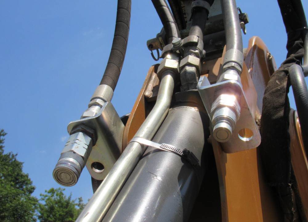 2016 Case 590 Super N - Image 33