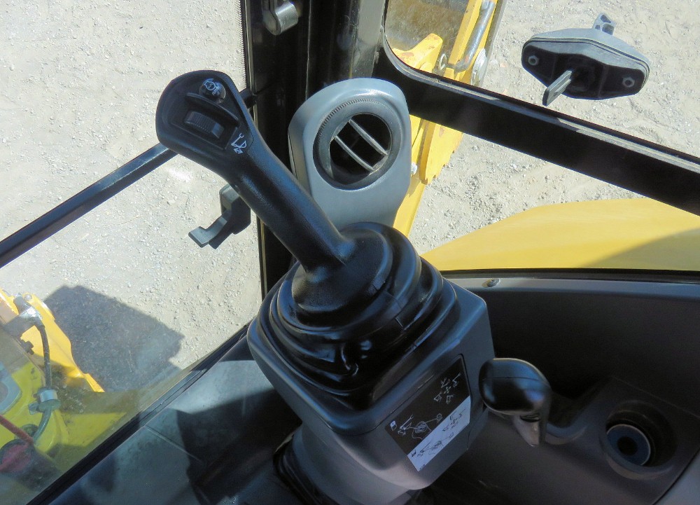 2017 Caterpillar 420F2 - Image 41