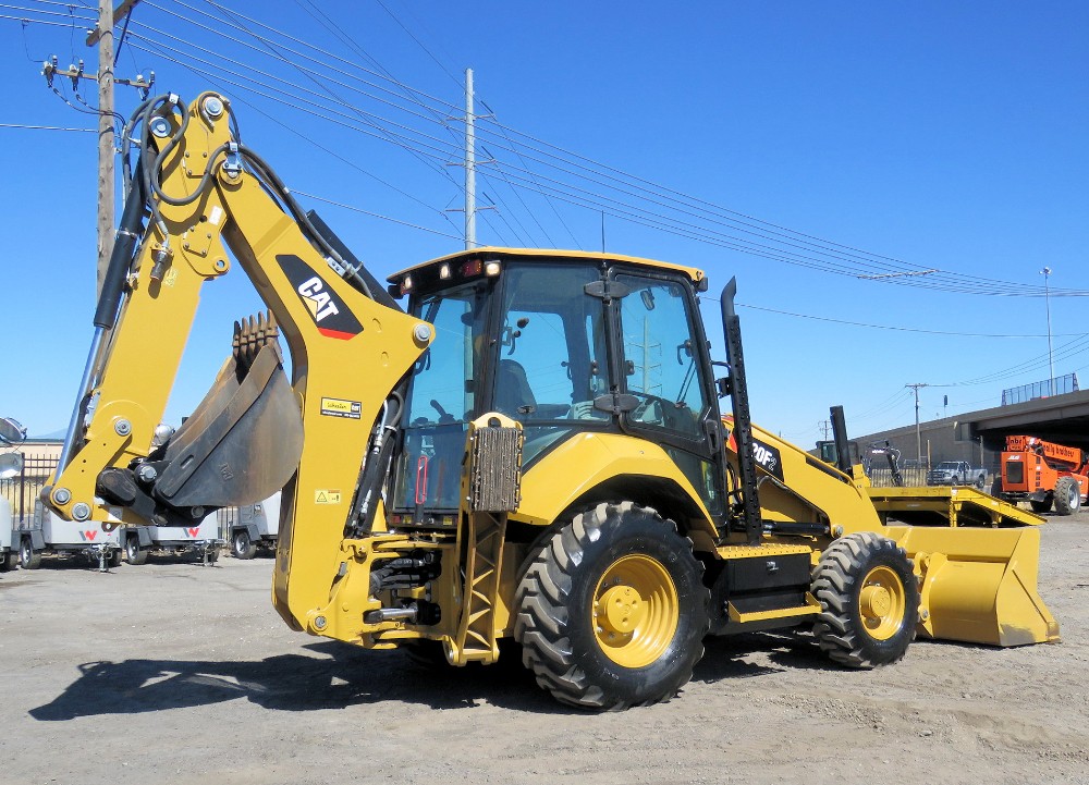 2017 Caterpillar 420F2 - Image 5