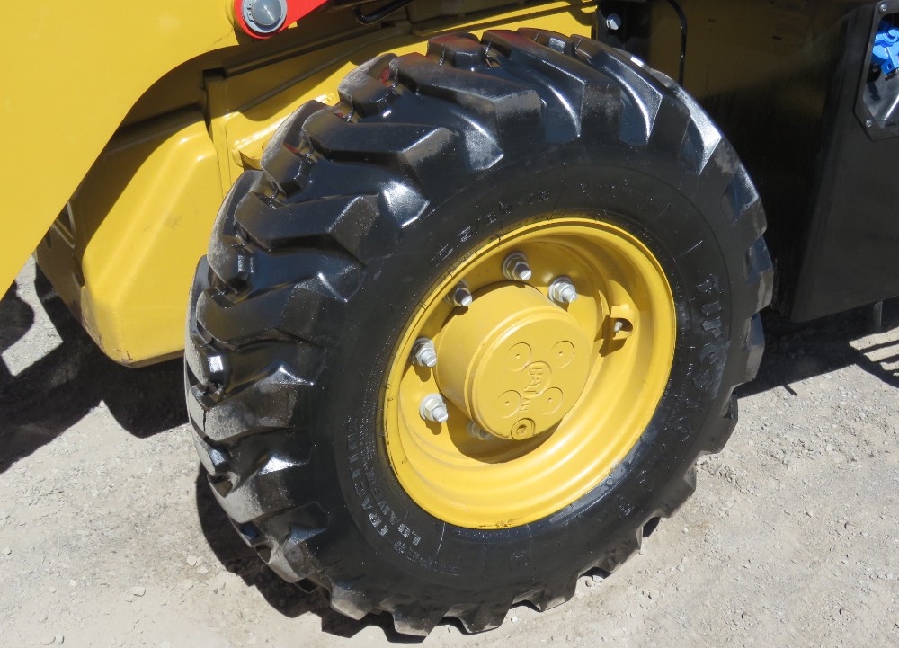 2017 Caterpillar 420F2 - Image 48