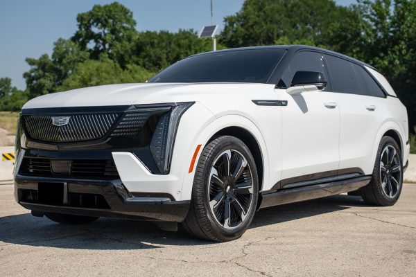 2025 Cadillac Escalade IQ Sport 2