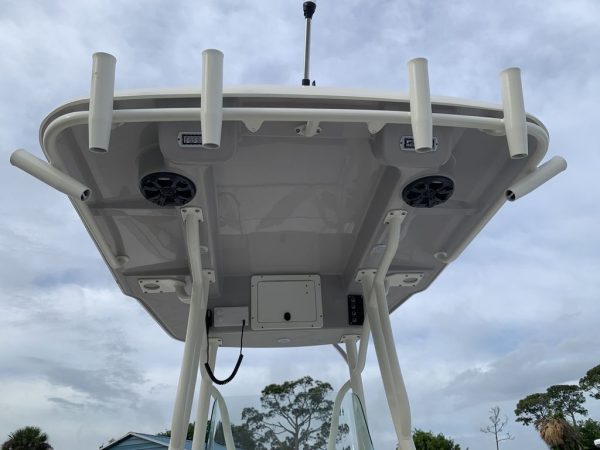 2021 Sea Born LX22 Center Console LE - Image 6