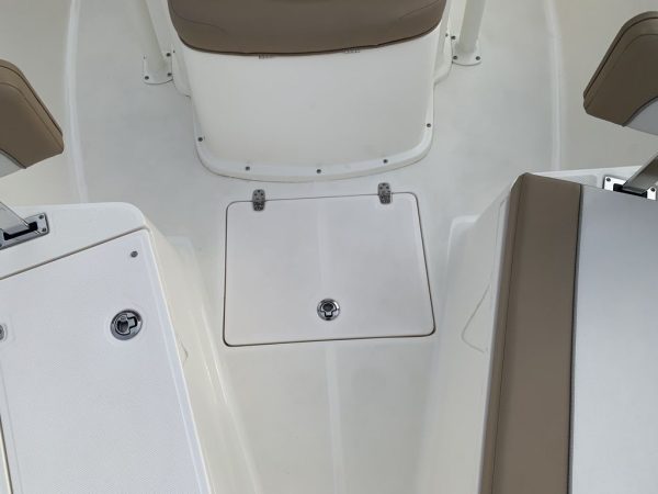 2021 Sea Born LX22 Center Console LE - Image 7