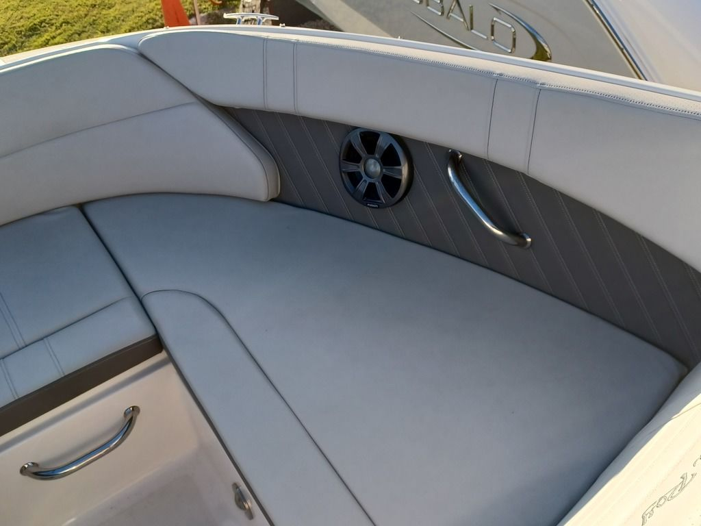 2020 Sea Ray SLX 230 - Image 17