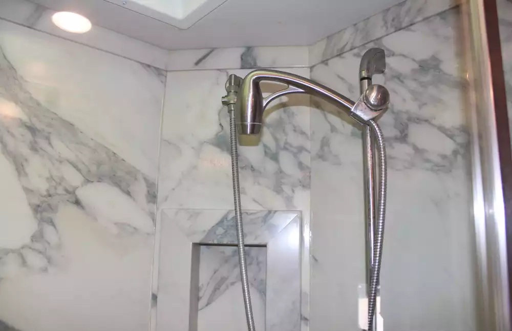 2015 Newmar Ventana 4369 - Image 15