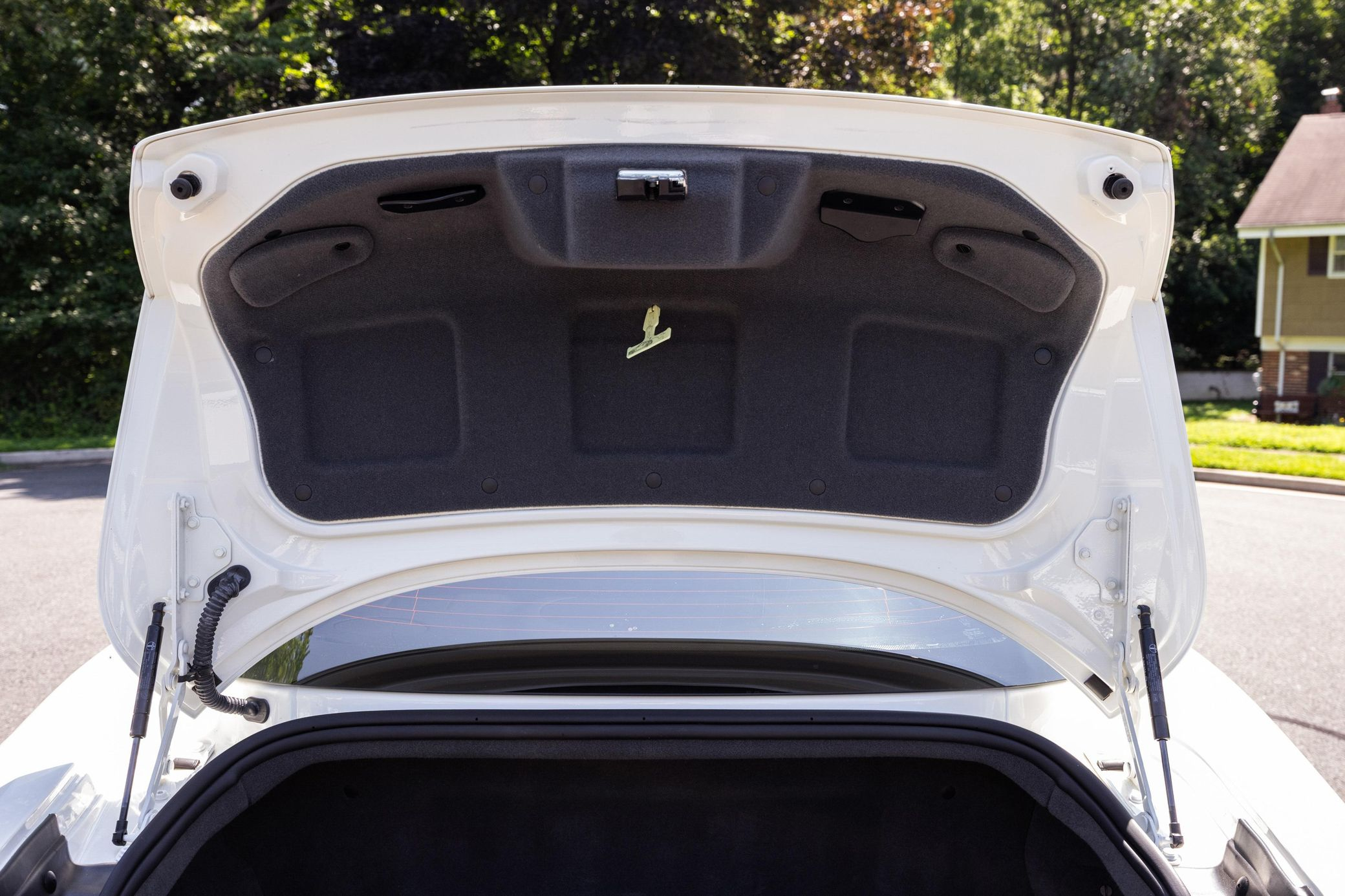 2016 Maserati GranTurismo MC - Image 14