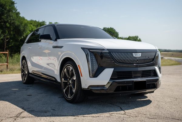 2025 Cadillac Escalade IQ Sport 2 - Image 2