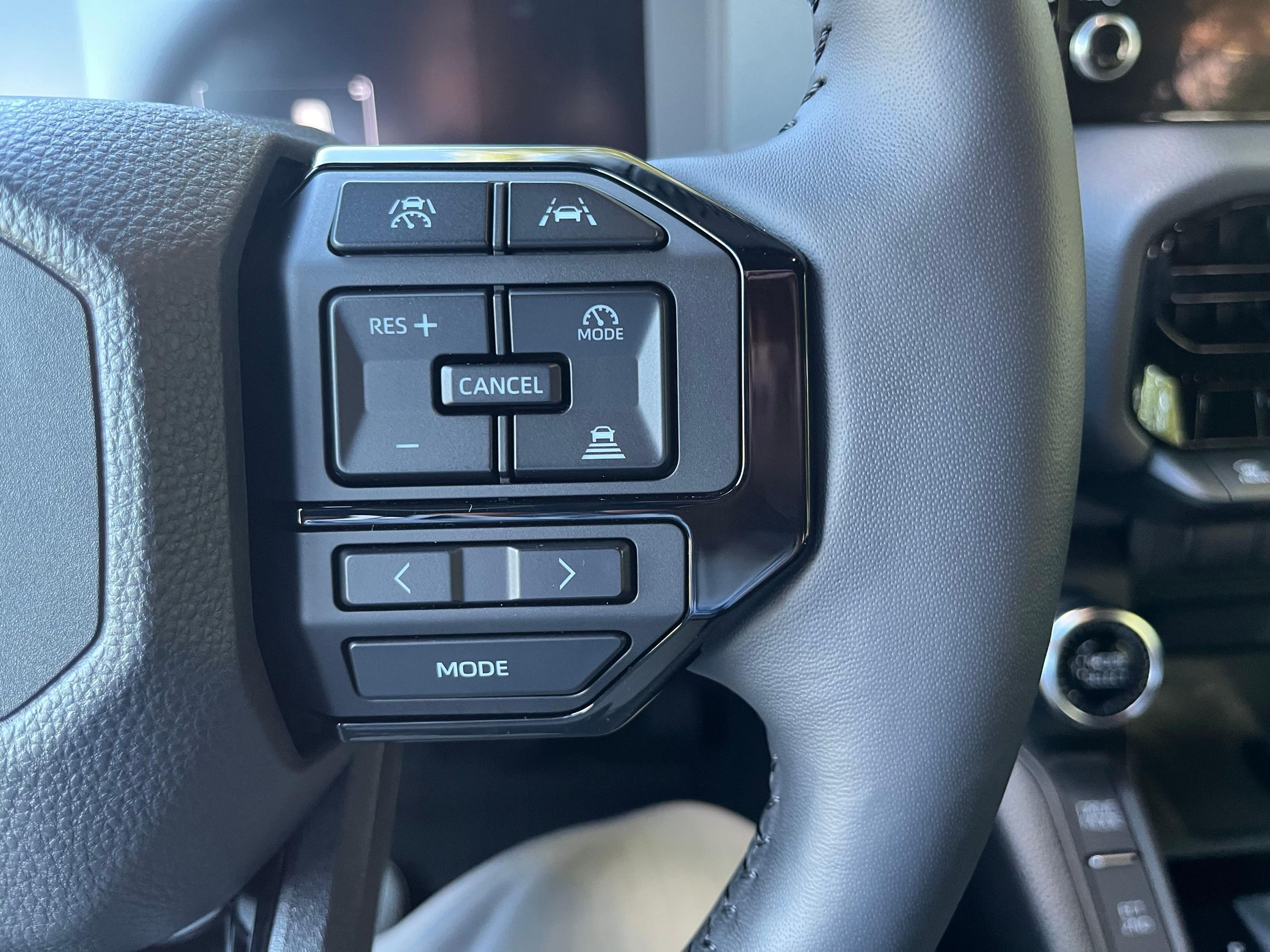 2025 Toyota Land Cruiser 1958 - Image 82