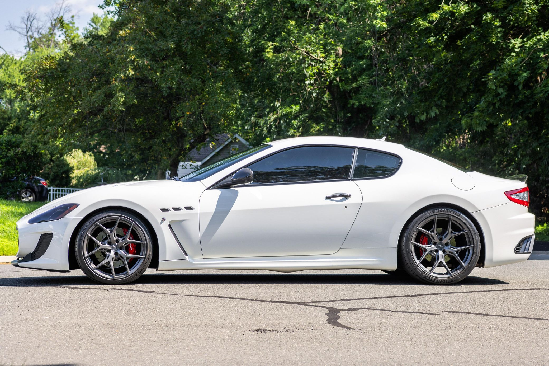 2016 Maserati GranTurismo MC - Image 4
