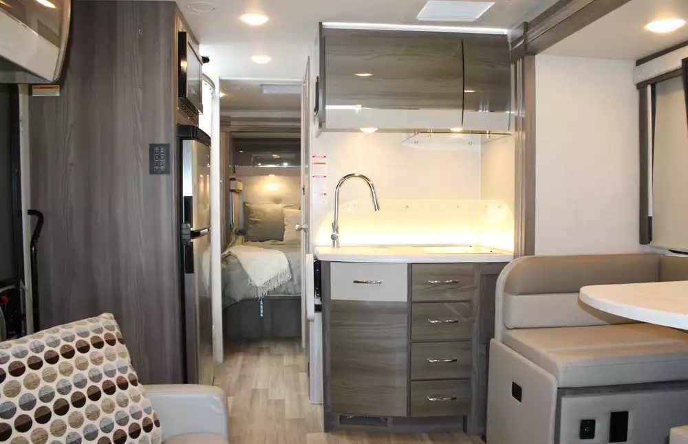 2024 Thor Tiburon 24RW - Image 21