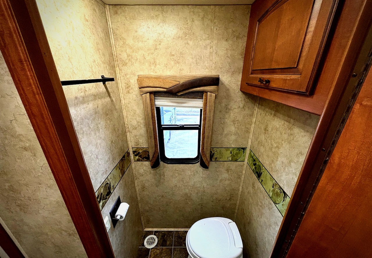 2009 Jayco Seneca HD 35GS - Image 21