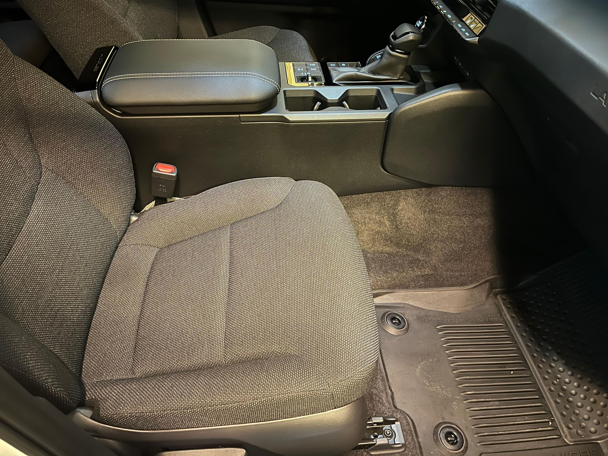 2025 Toyota Land Cruiser 1958 - Image 85