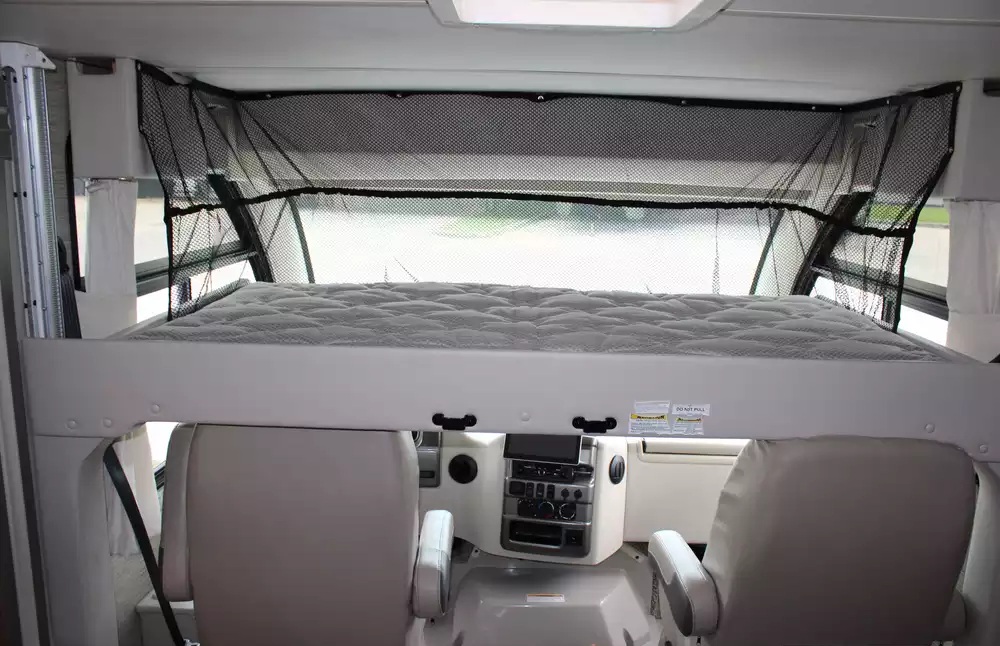 2023 Thor Vegas 24.1 - Image 22