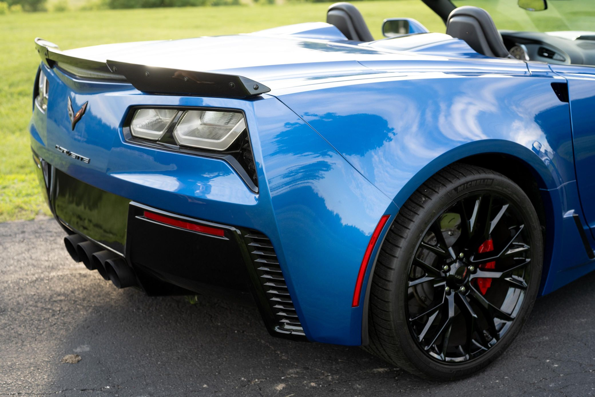 2016 Chevrolet Corvette Z06 - Image 6