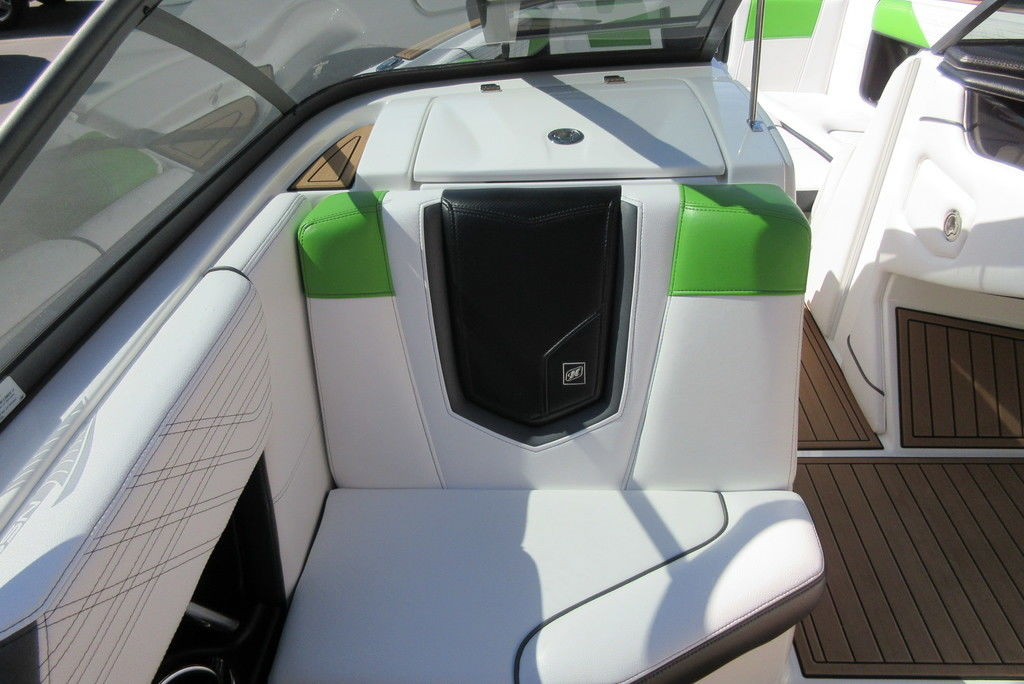 2017 Nautique G21 - Image 8