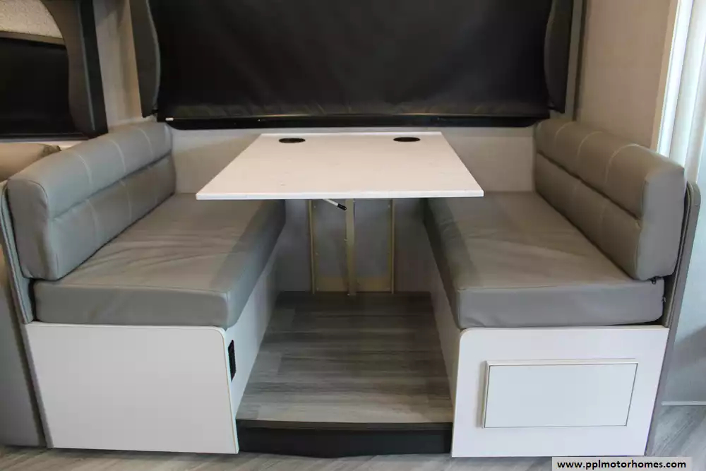 2023 Fleetwood Fortis 34M - Image 26