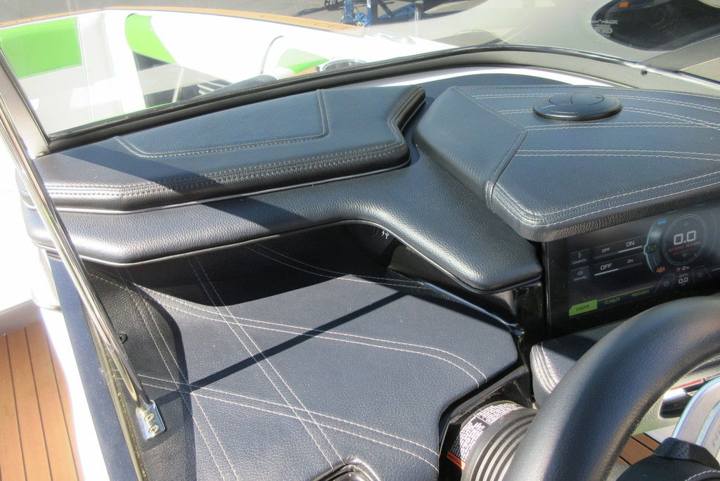 2017 Nautique G21 - Image 10