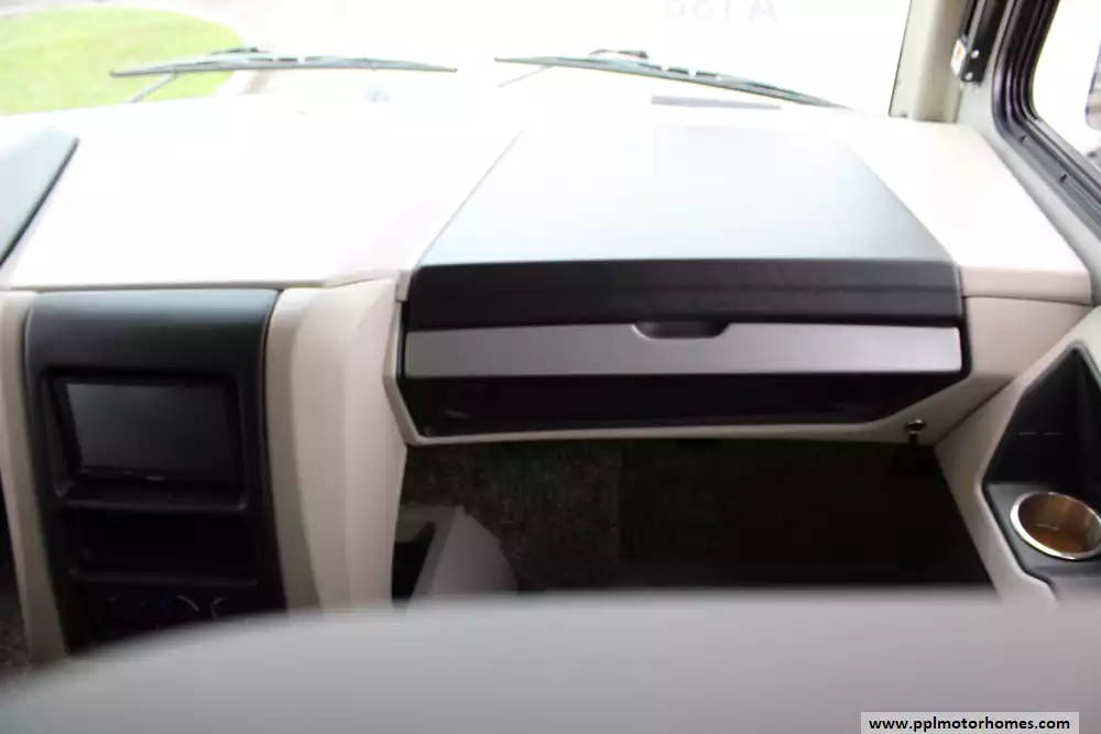 2023 Fleetwood Fortis 34M - Image 27