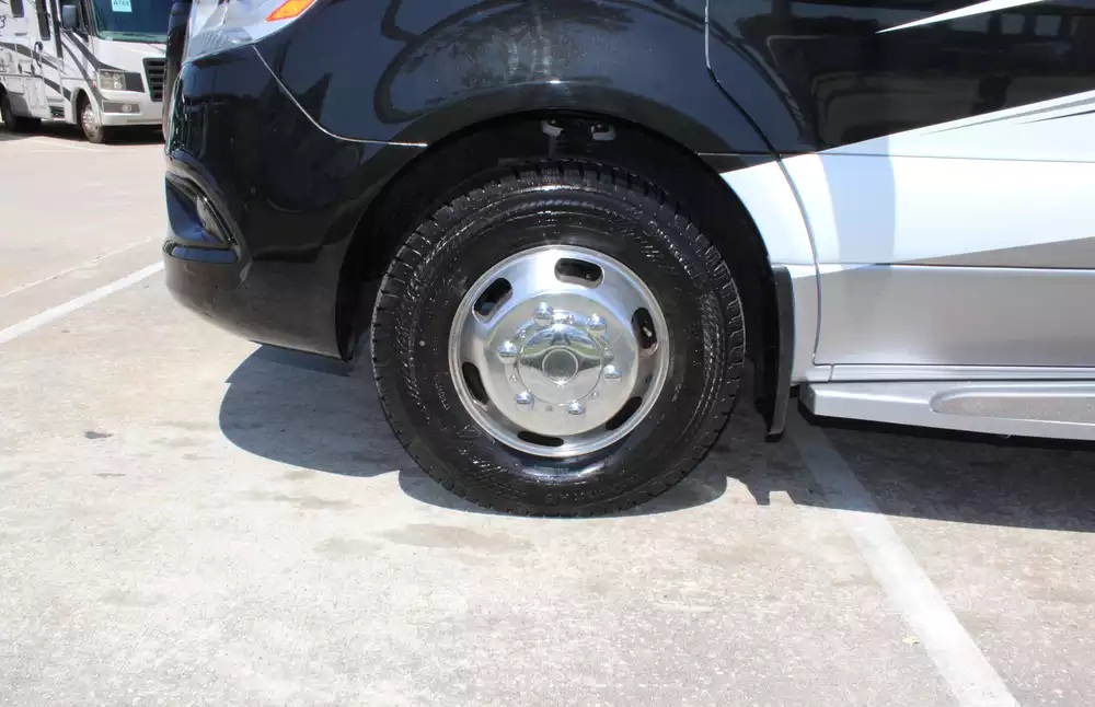 2024 Thor Tiburon 24RW - Image 28