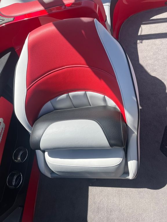 2016 MB Tomcat - Image 25