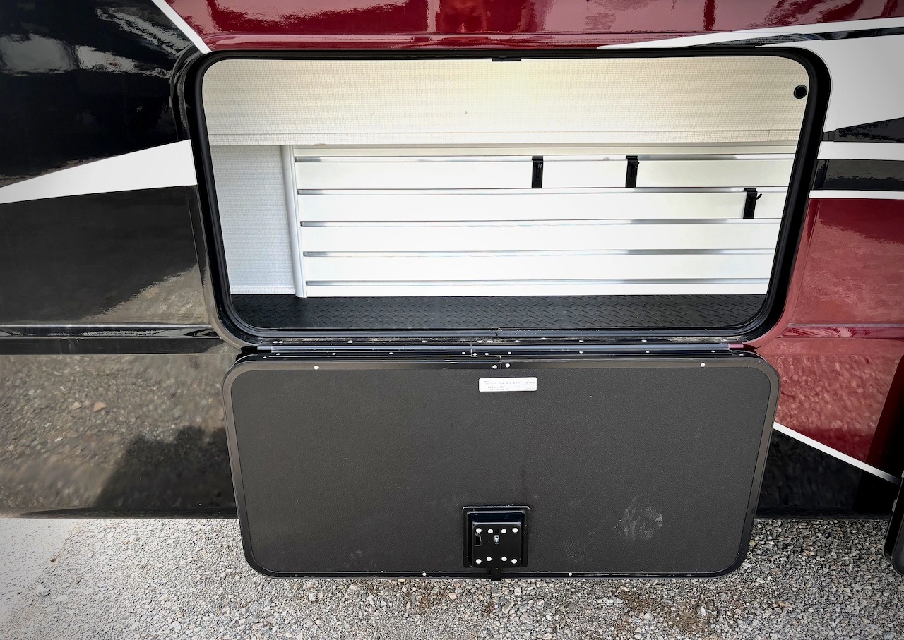 2024 Forest River RiverStone 425FO - Image 25