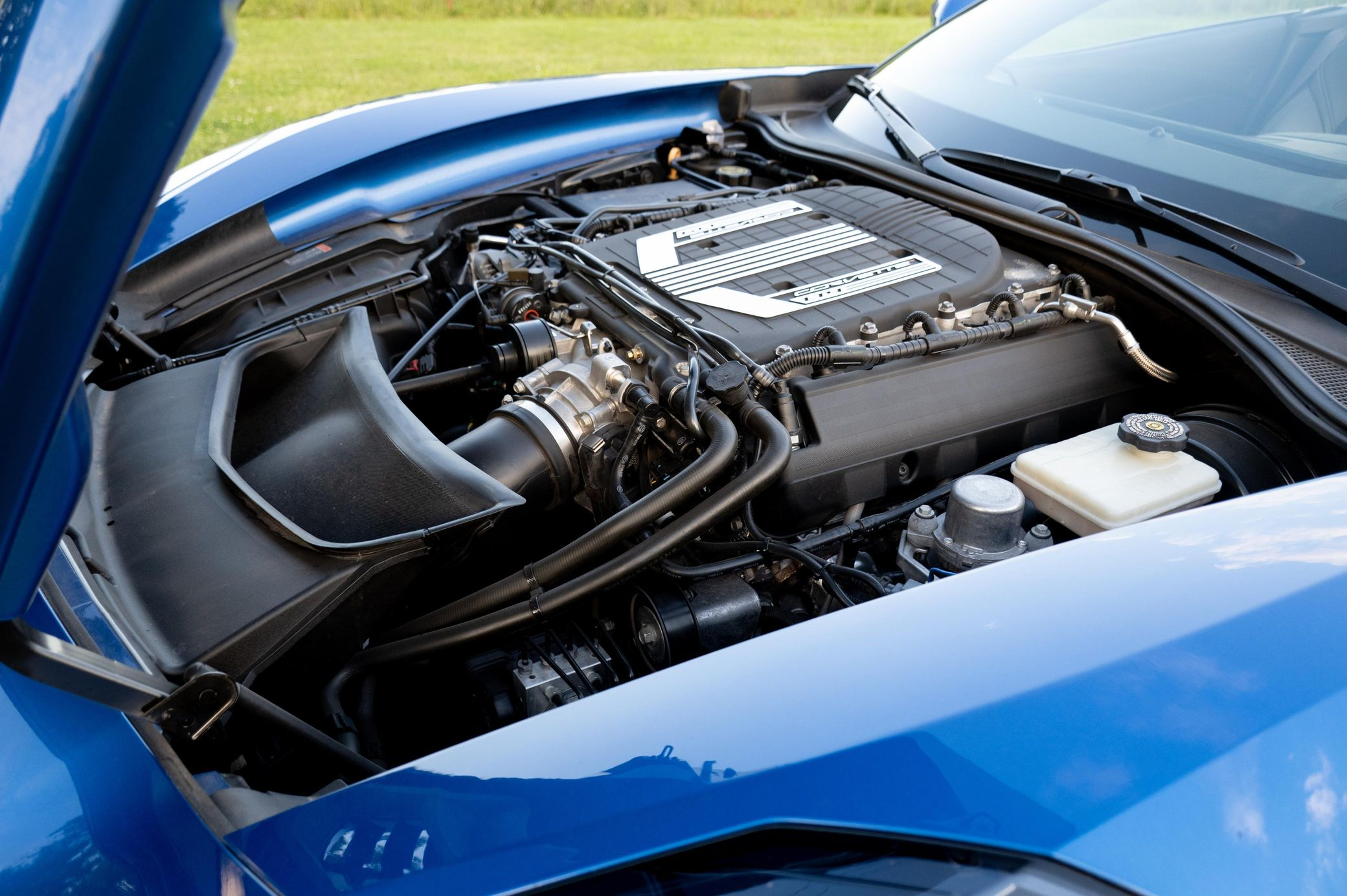 2016 Chevrolet Corvette Z06 - Image 9
