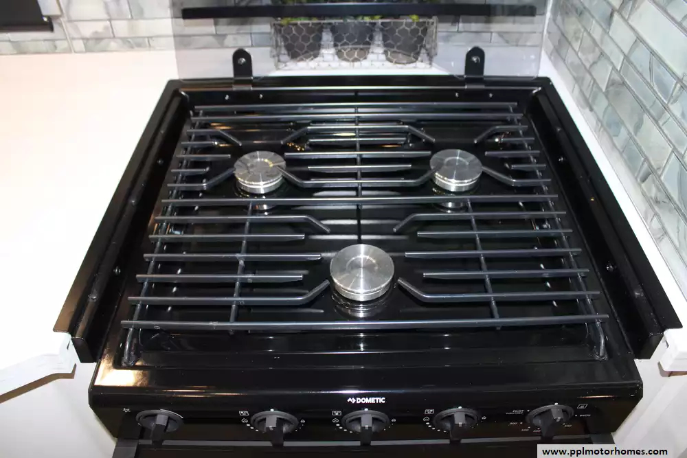 2023 Fleetwood Fortis 34M - Image 30