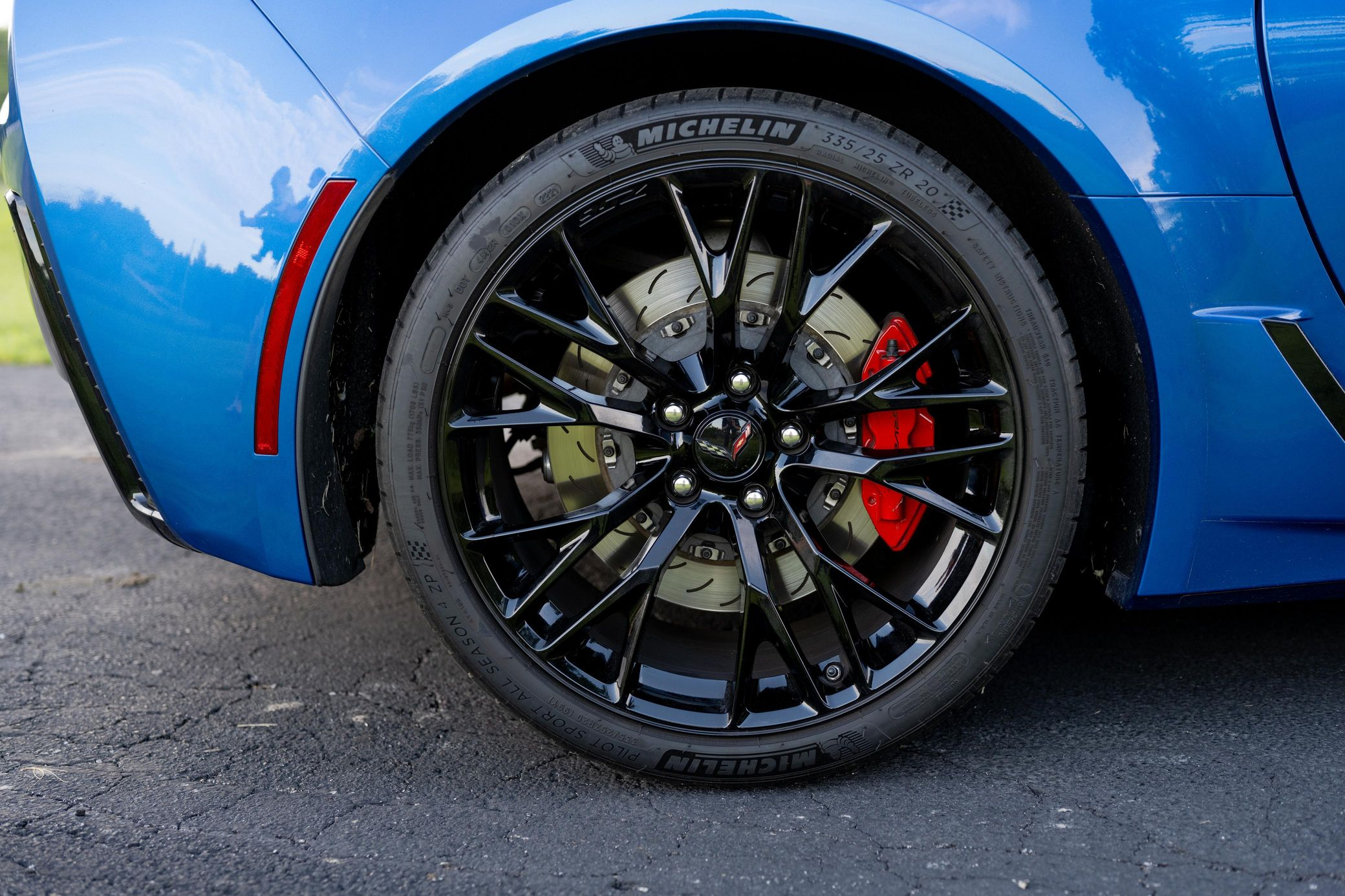 2016 Chevrolet Corvette Z06 - Image 11