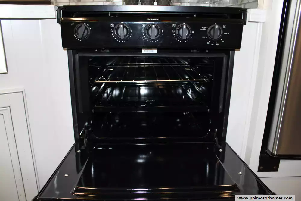 2023 Fleetwood Fortis 34M - Image 32