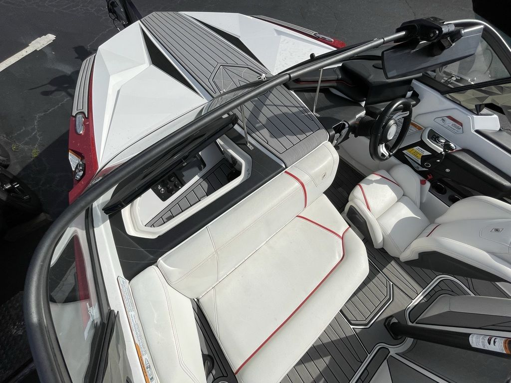 2019 Nautique Ski Nautique - Image 25