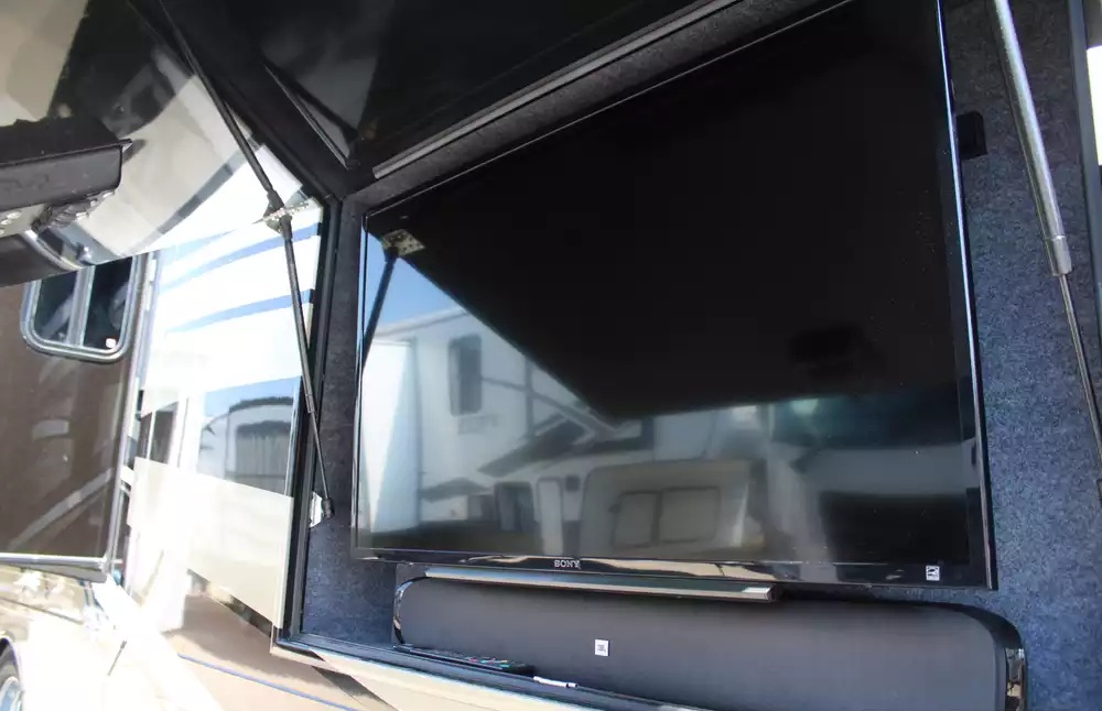 2015 Newmar Ventana 4369 - Image 34