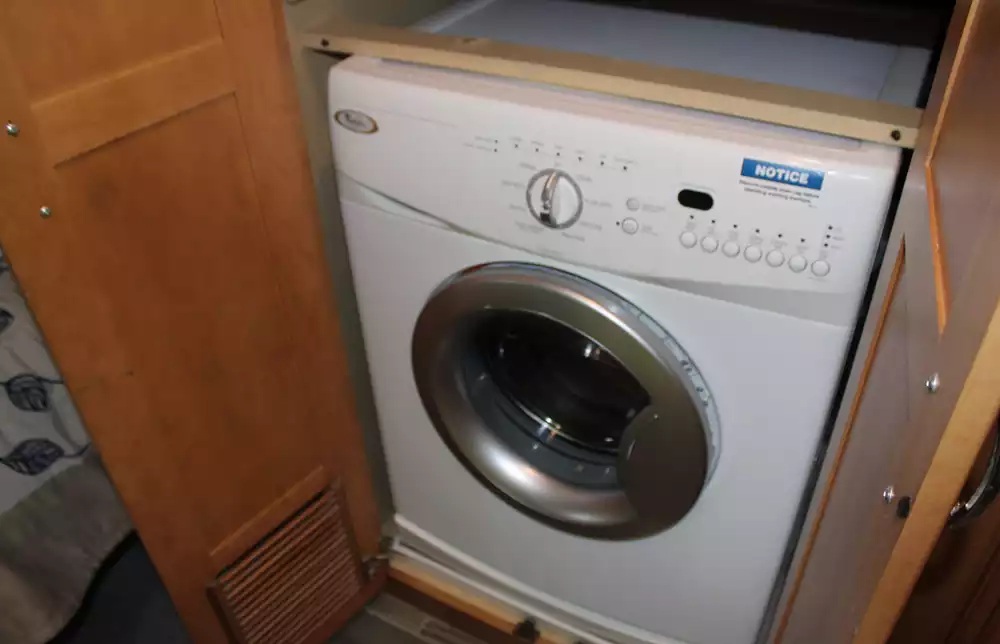 2015 Newmar Ventana 4369 - Image 35