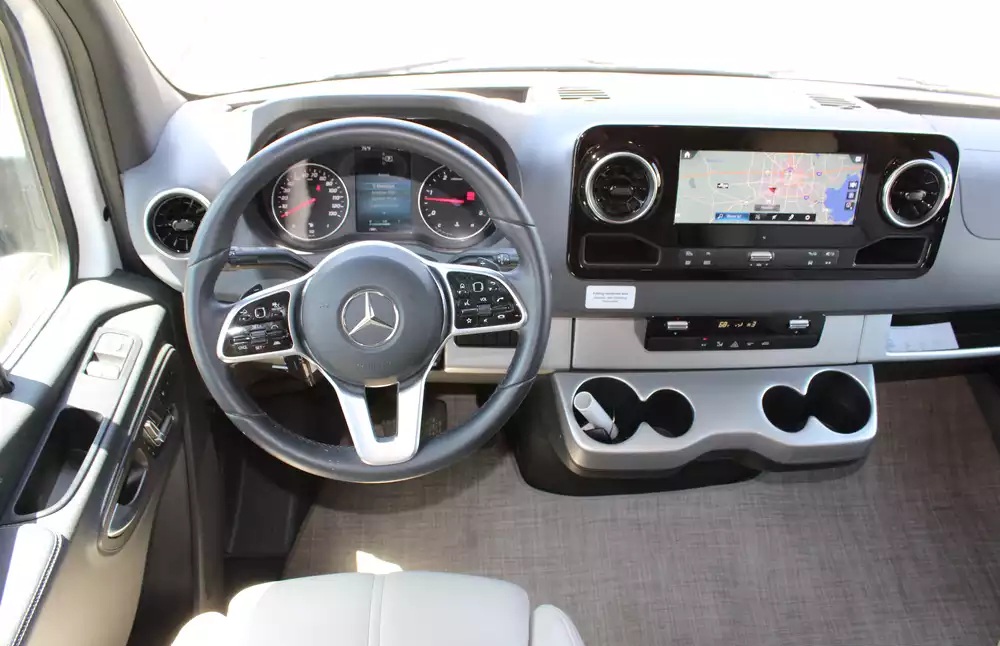 2024 Thor Tiburon 24RW - Image 38