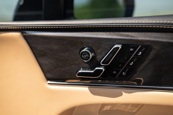2025 Cadillac Escalade IQ Sport 2 - Image 41