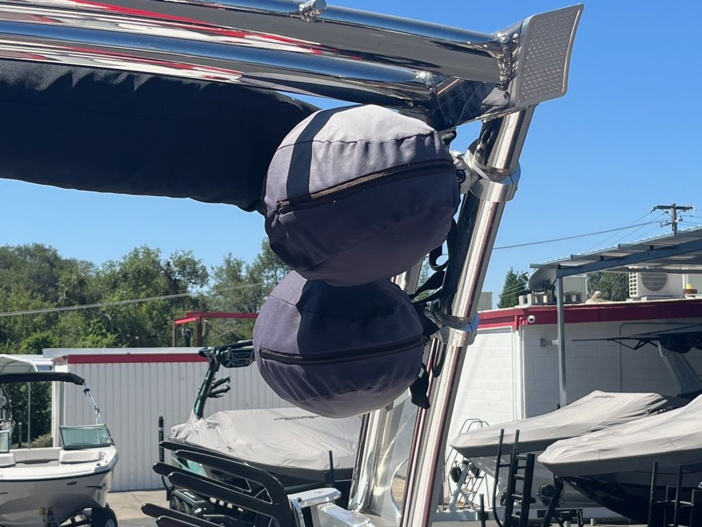 2016 MB Tomcat - Image 37