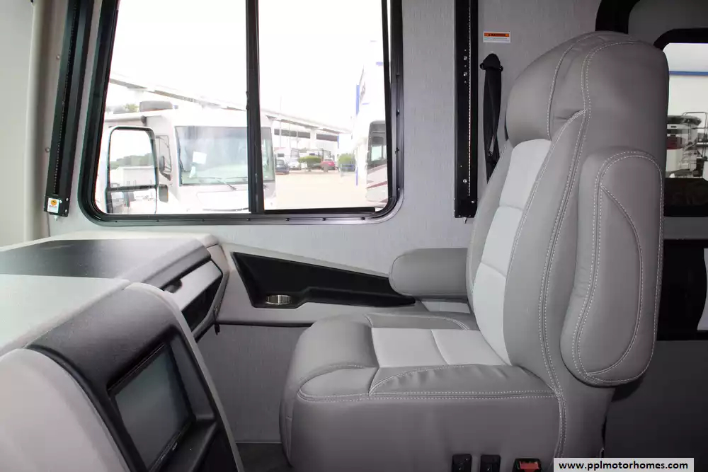 2023 Fleetwood Fortis 34M - Image 41