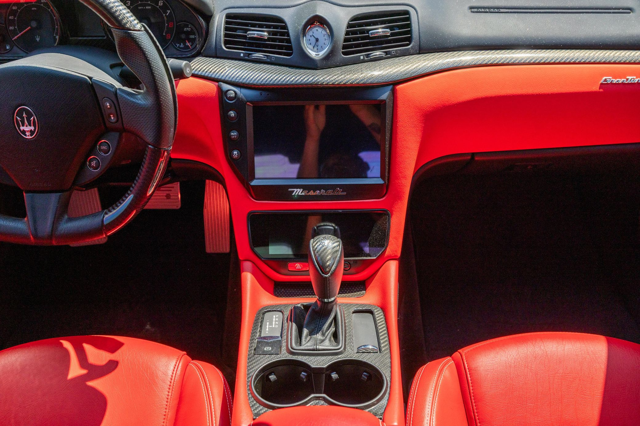 2016 Maserati GranTurismo MC - Image 38