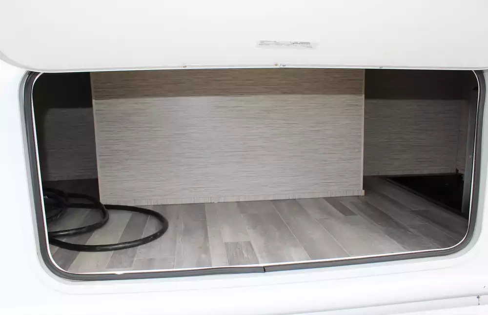 2023 Thor Vegas 24.1 - Image 42