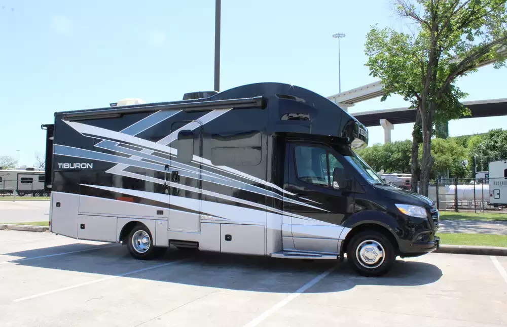 2024 Thor Tiburon 24RW