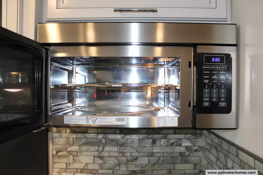 2023 Fleetwood Fortis 34M - Image 53