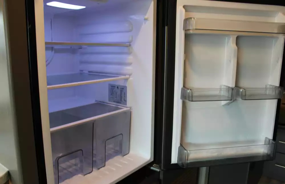 2023 Thor Vegas 24.1 - Image 6